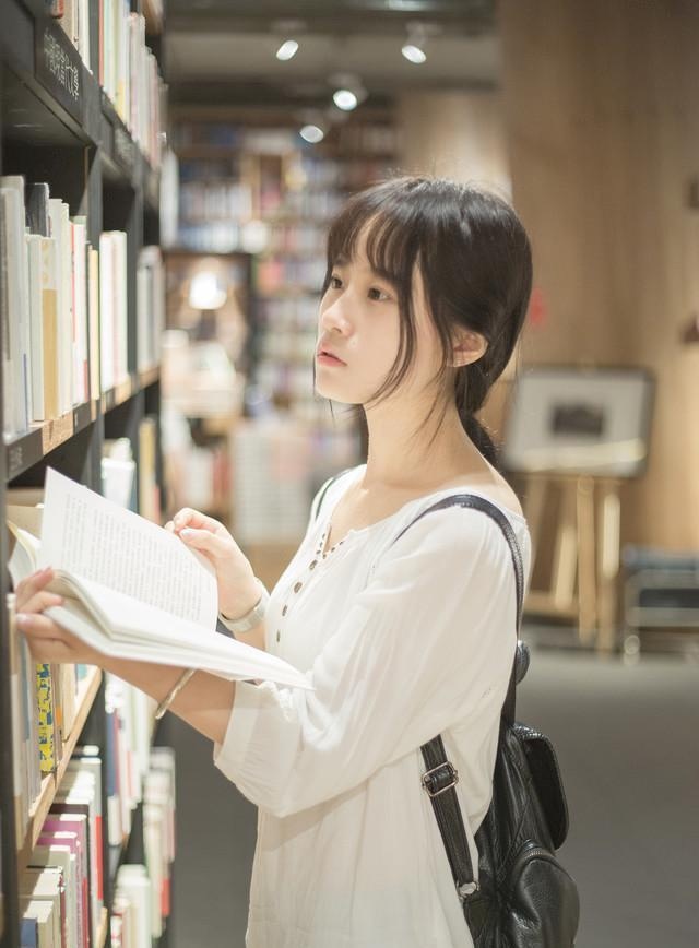 美术作品创作理论评论《艺术工作》期刊：投稿发表论文栏目及要求