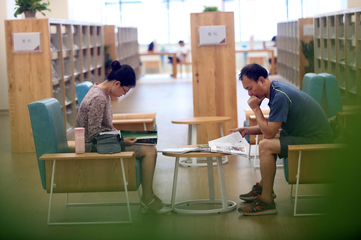 先锋文学小说散文诗人作家《山花》期刊：投稿发表论文栏目及要求
