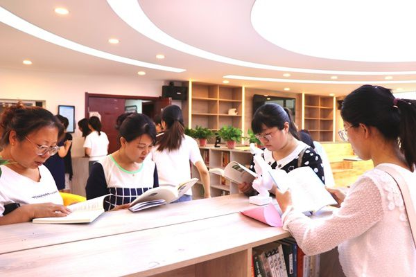 新媒体数字媒体发展《新闻出版交流》期刊杂志：投稿发表论文要求