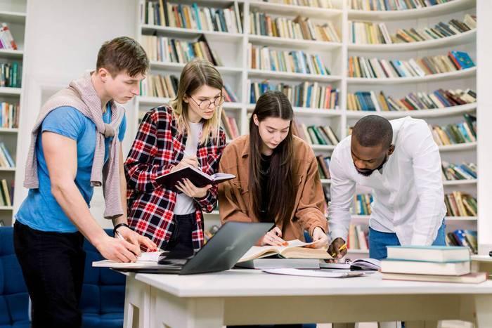 评职称出书办理指南：从选题到出版，前三位作者上CIP数据可查，轻松搞定职称加分项