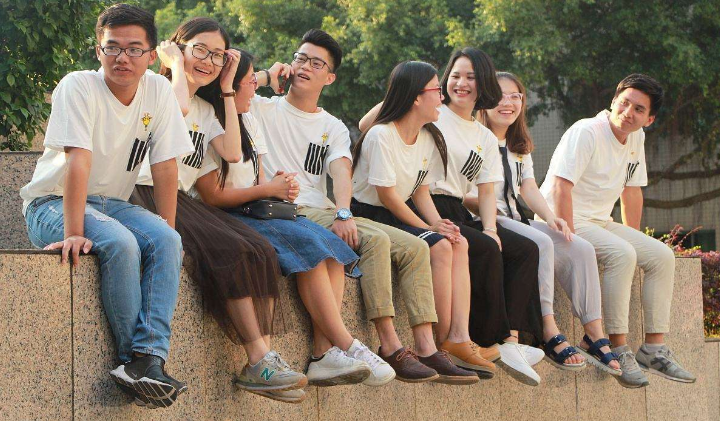 职称评定CN期刊杂志图书馆档案专业论文发表投稿方法与步骤