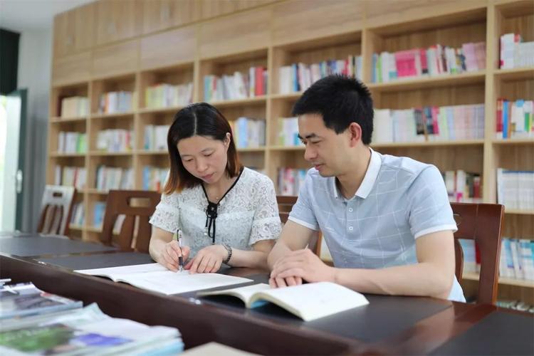 大学老师评高级讲师、教授职称学术成果加分学术著作专著出书出版