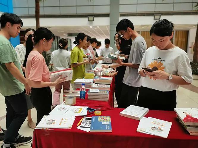 物理教师高级职称晋升宝典：学术著作专著署名办理全解析