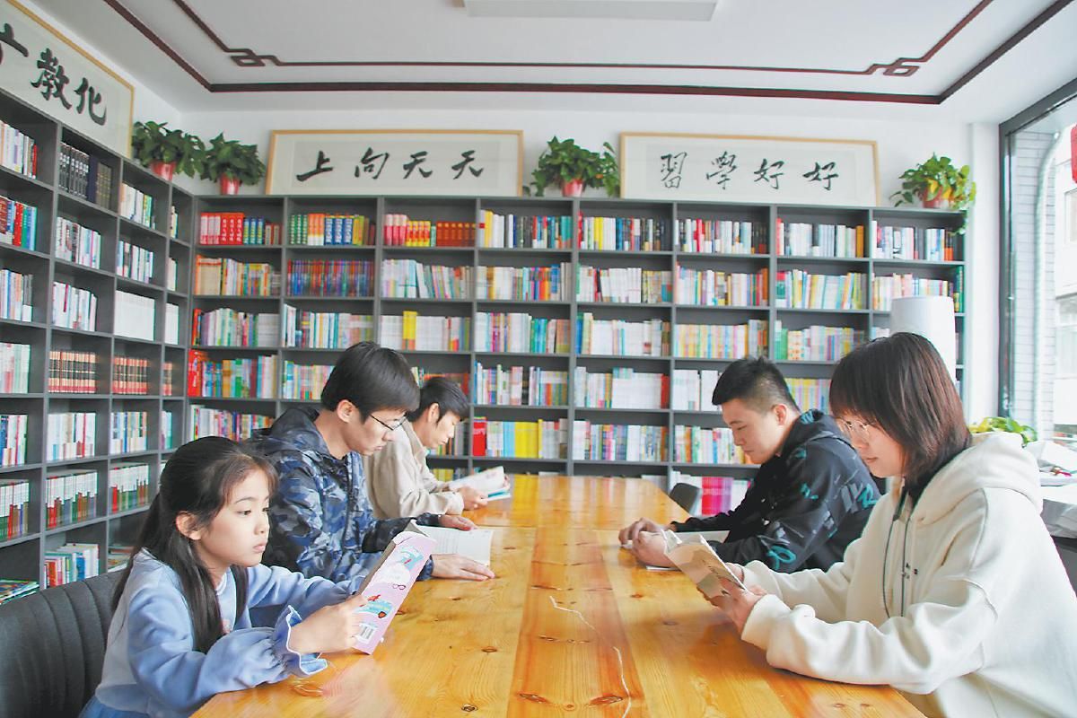 团队企业人力案例职场安全纠纷《现代班组》期刊：论文发表征投稿