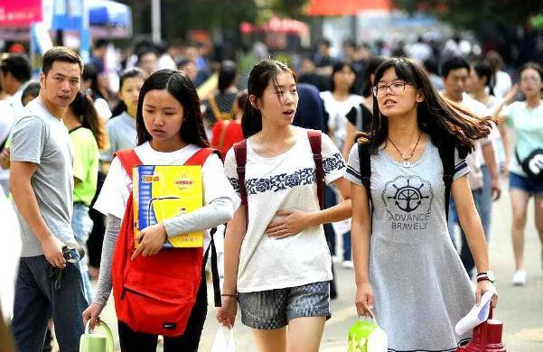 省级散文诗歌小说剧本文学文艺书法国画绘画摄影摄像服装设计文创《秀江南》期刊杂志：论文发表征投稿